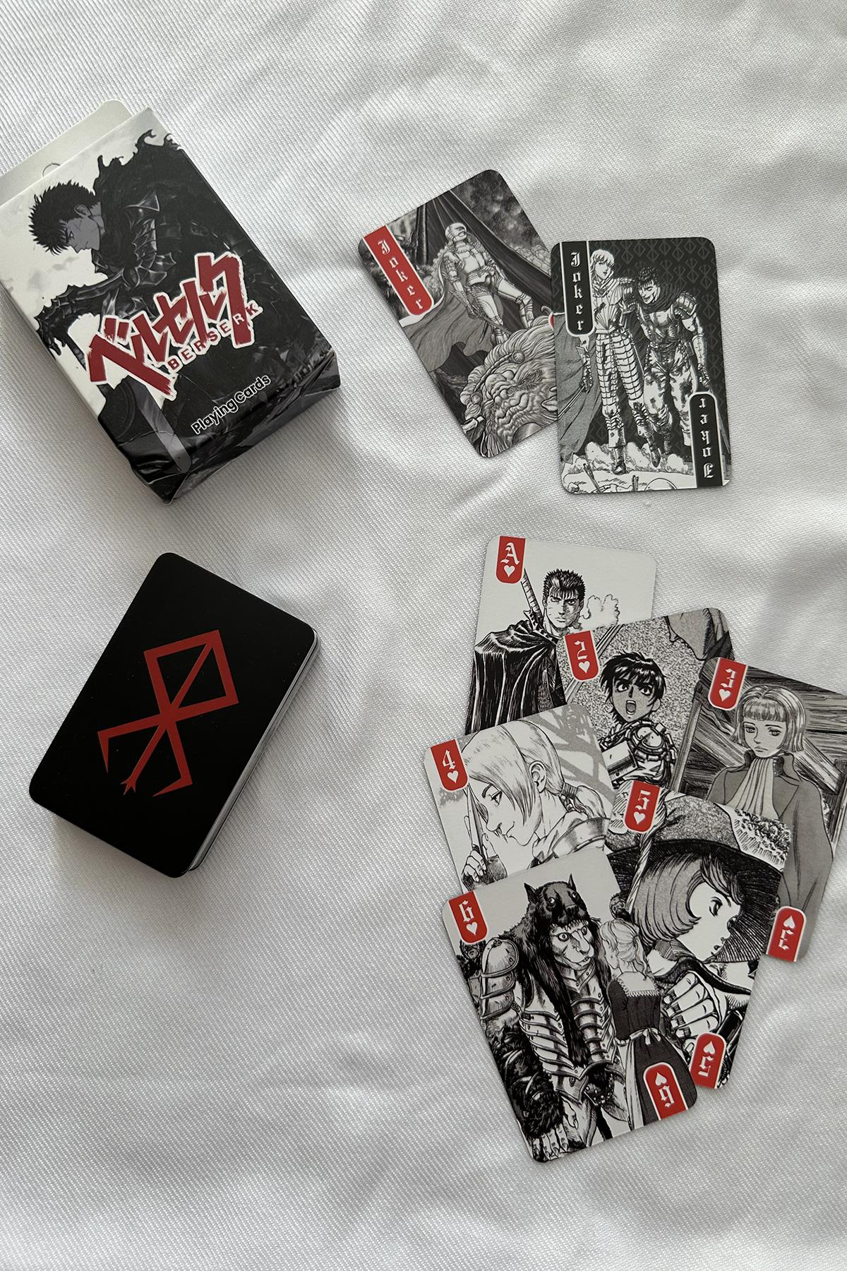 Berserk Desenli İskambil Destesi 